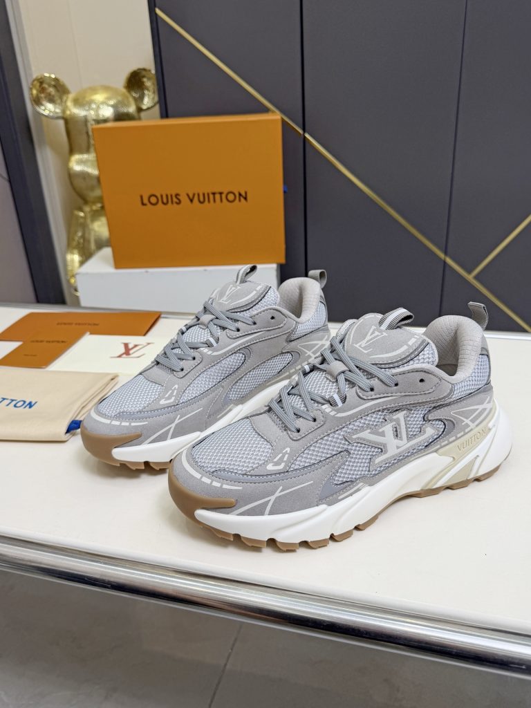スニーカー Louis Vuittonルイヴィトン シューズ｜週末にギフト前の確認の見え方を確認 - 商品画像 6