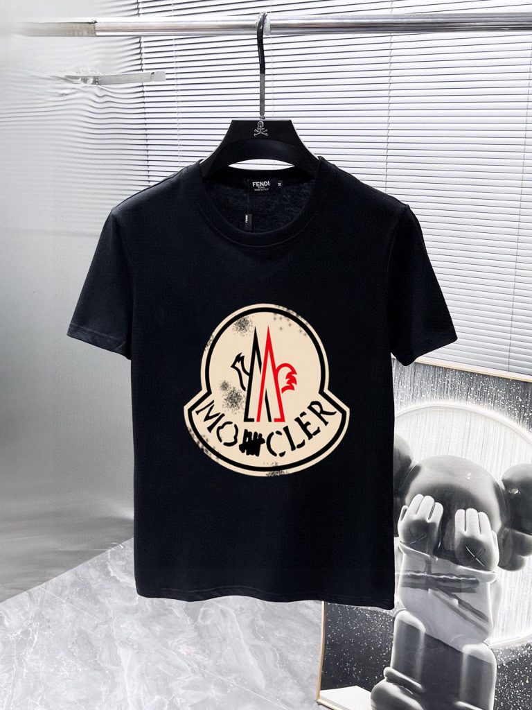 MONCLER　モンクレール　セットアップ　上下2点セットメンズ服　半袖Ｔシャツと半ズボン　ショートパンツ　カジュアルウェア　黒/白　2色 - 画像 4