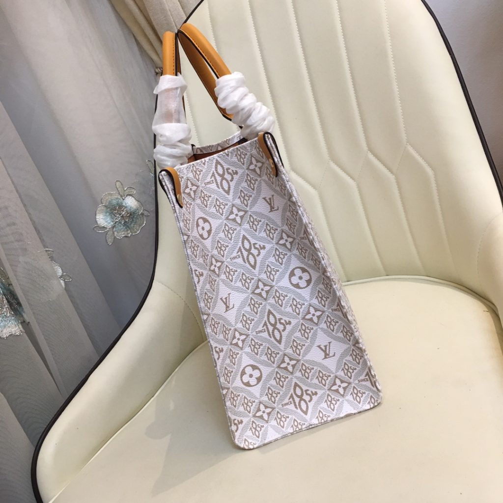 LOUIS VUITTON　ルイ ヴィトン　トートバッグ　SELECTHOUSEセレクトハウス カバ オンザゴ MM ハンドバッグ　モノグラム - 画像 3