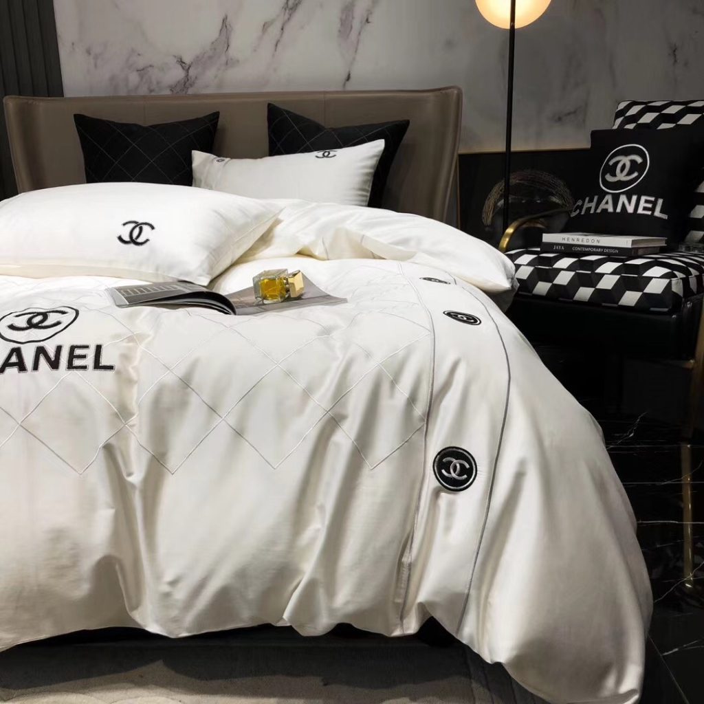 シャネル布団カバーセット刺繍系　4点ベッド寝具セットCHANEL　掛け布団カバー/ボックスシーツ　新居用品ゴージャス　選べる2種 - 画像 4