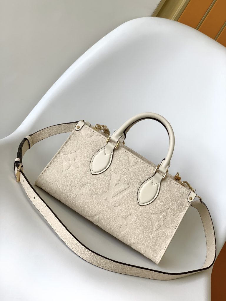 ルイヴィトン　LOUIS VUITTON　オンザゴー EW　OnTheGo East West　大人可愛い　レディースミニトート　モノグラム　ハンドバッグ　ショルダーバッグ　レディース　3色選択可 - 画像 8