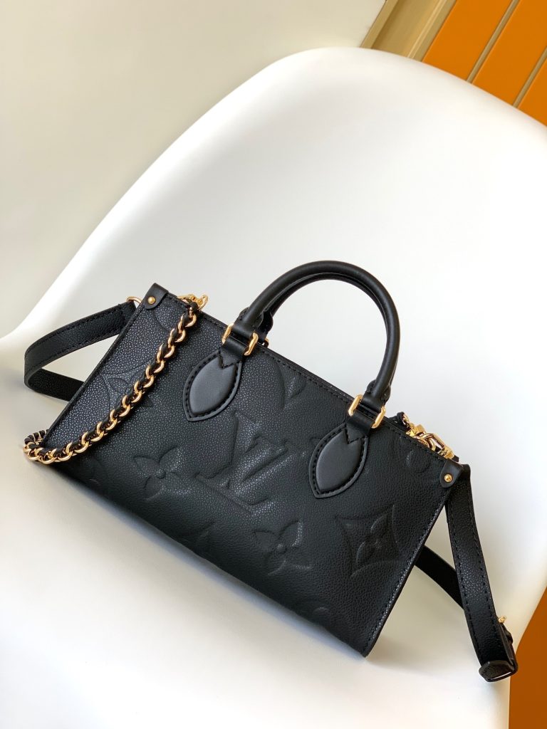 ルイヴィトン　LOUIS VUITTON　オンザゴー EW　OnTheGo East West　大人可愛い　レディースミニトート　モノグラム　ハンドバッグ　ショルダーバッグ　レディース　3色選択可 - 画像 2