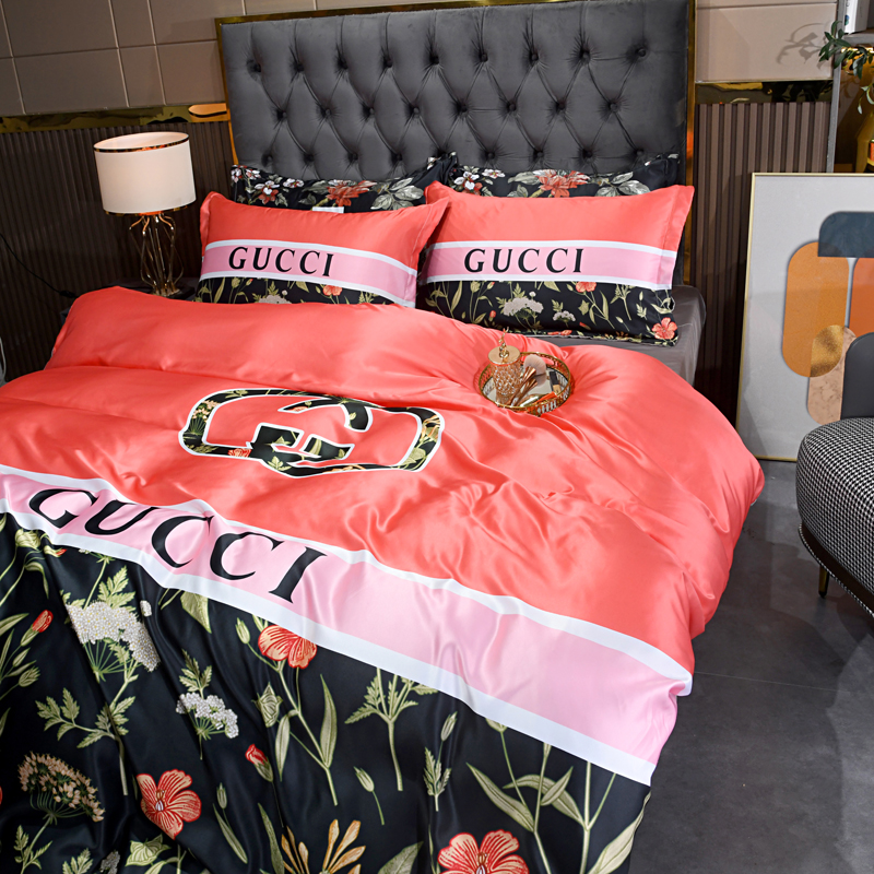 グッチ　GUCCI　シルクサテン掛布団カバー　夏　寝具4点セット　掛け布団カバー/ボックスシーツ/枕カバー　洗える 人気ブランドベッド用品　2種類在庫 - 画像 3