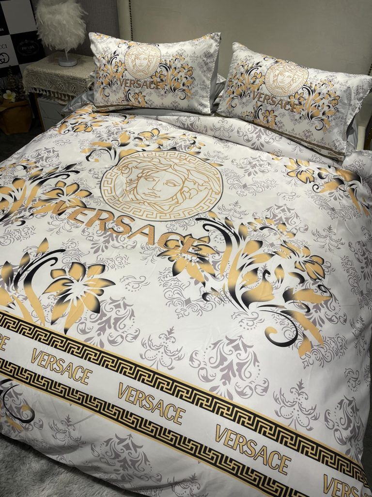 ヴェルサーチ　掛け布団カバーセット　Versace布団カバー4点セット　妙趣の絵柄寝具ベッド用品夏3色　心地よい - 画像 8