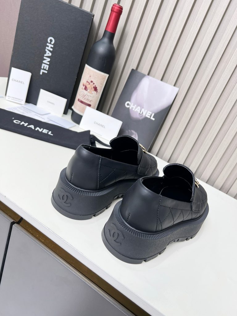 上品 CHANEL シャネル ローファー CCロゴ レディース クラシカル 靴 ソールローファー - 画像 8