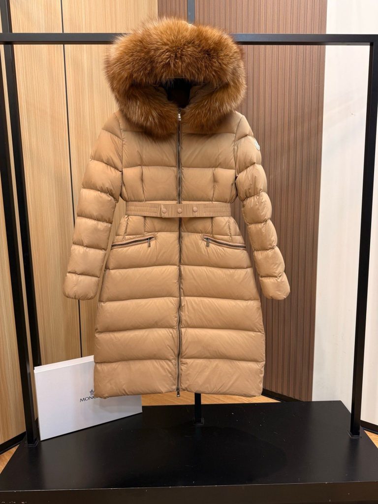 Moncler　モンクレール　ダウンジャケット　Boedic　ファー付きダウンコート　ロングダウンジャケット　レディース　秋冬限定 - 画像 3