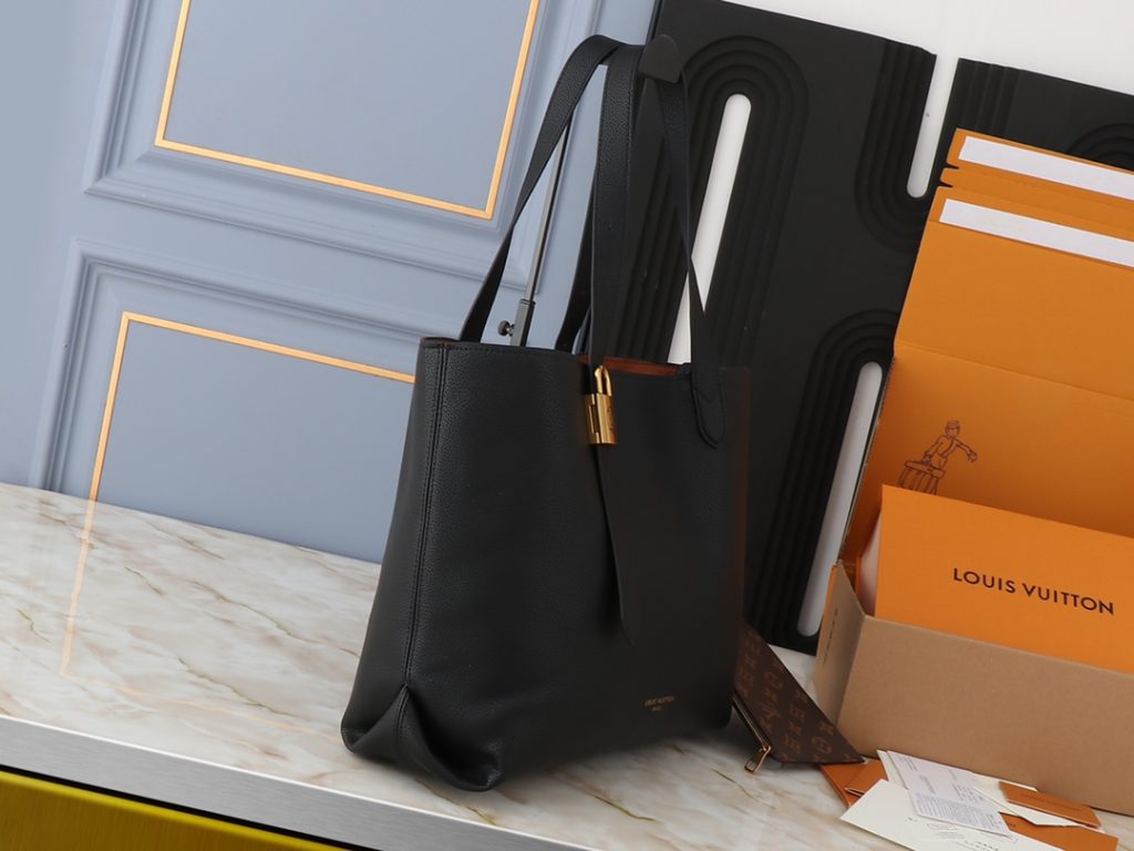 新作　ルイヴィトン　LOUIS VUITTON　ロウキー･カバ MM　トートバッグ　ポーチ付き　レディース　肩掛けバッグ　2色 - 画像 8