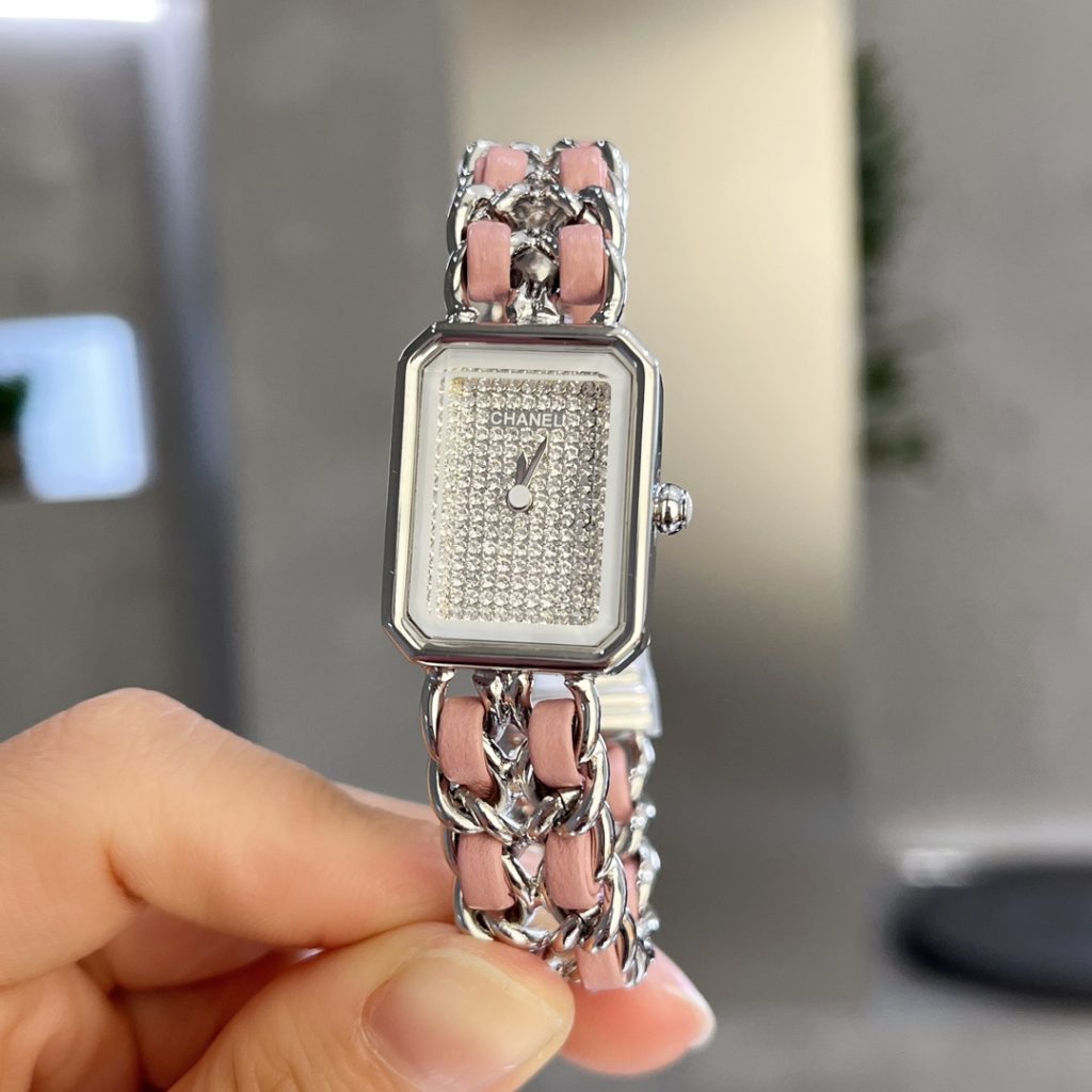 Chanel シャネル👜✨Chanel プレミエール 中古 レディース腕時計 方糖✨1987年 パリ フェルスマン広場 インスピレーション❤️ マンガンガラス オニキス 26.1mm🕰️ - 画像 3