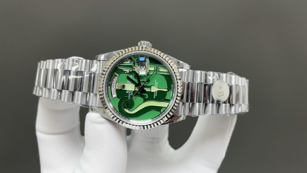 Rolex ロレックス✨ロレックス 36mm デイデイト✨ KF2最高峰✨ 2100ダイヤ✨ 機械式腕時計 レディース💎 クロノメーター認定🌟 高級感👜 ギフト🎁 - 画像 2