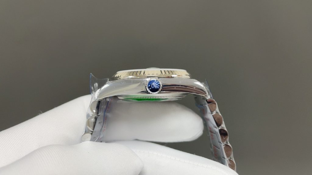Rolex ロレックス✨ロレックス 36mm デイデイト✨ KF2最高峰✨ 2100ダイヤ✨ 機械式腕時計 レディース💎 クロノメーター認定🌟 高級感👜 ギフト🎁 - 画像 4