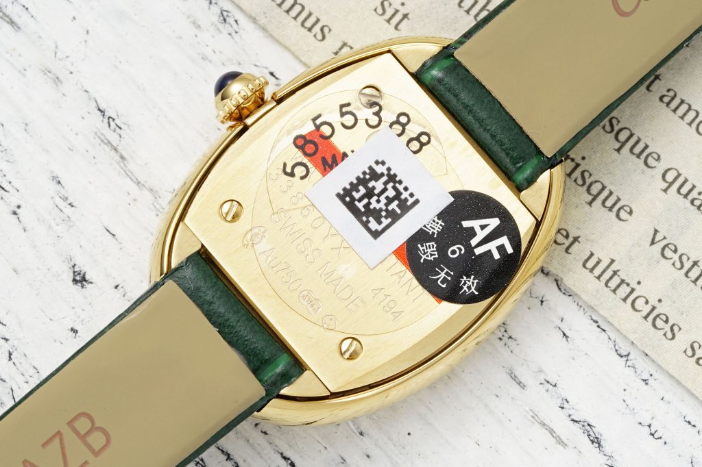 Cartier カルティエ✨【Cartier サントス 100】✨ 高級腕時計 メンズ 人気モデル 💎 ラグジュアリー ギフト 🎁 贈り物に最適 ⌚ - 画像 5