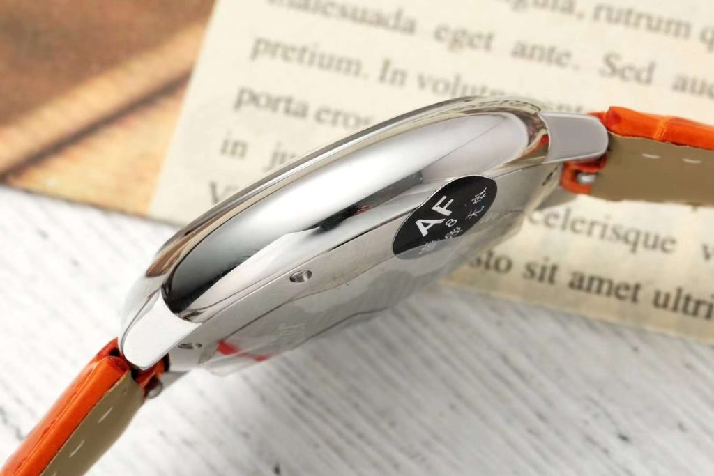 Cartier カルティエ✨カルティエ 時計 レディース ロングモデル 💎 人気の高級腕時計 贈り物に最適🎁 9点画像で詳細確認🕰️✨ - 画像 8
