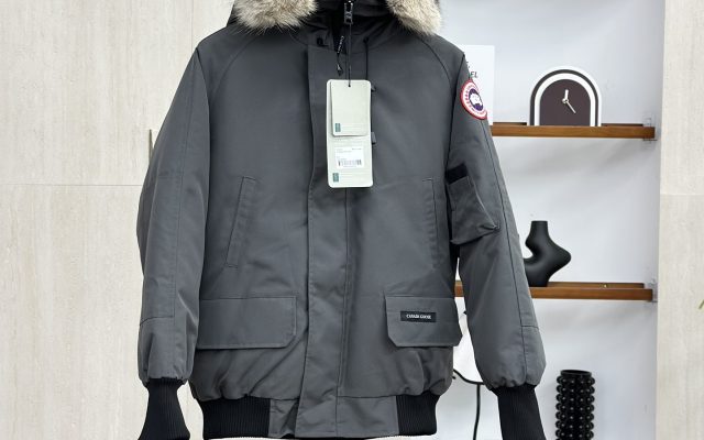 写真系ジャケットを服に合わせるなら見るべき3点