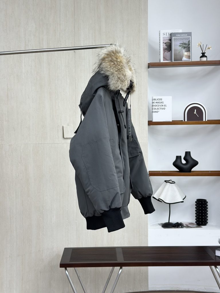 CANADA GOOSE（カナダグース）🛍️✨【超目玉】カナダグース ダウンジャケット レディース ロングコート 防寒 高級 秋冬 🎯🦢 - 画像 3