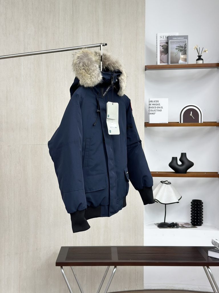 CANADA GOOSE(カナダグース)🛍️✨カナダグース ダウンフード付きロングコート レディース 秋冬 防寒 アウトレット🦢🔥 - 画像 3