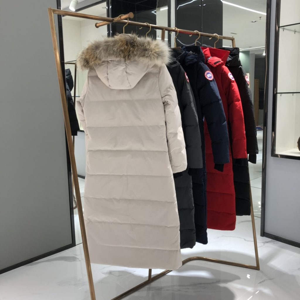 CANADA GOOSE（カナダグース）【超目玉】カナダグース ダウンフィルコート レディース 人気モデル✨ 防寒 高級 北欧風🦢 保温性抜群❄️ 正規サイズ - 画像 5