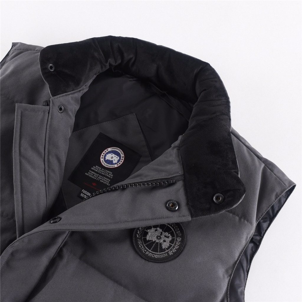 CANADA GOOSE（カナダグース）🖤【】カナダグース ダウンフィルコート レディース ロングパーカー 防寒 アウトドア 🧥✨ - 画像 6