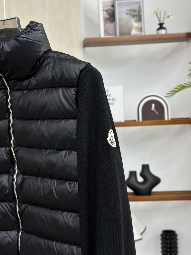 Moncler モンクレール【新作】モンクレール ダウンジャケット レディース✨ 秋冬必須アイテム🕊️ 高級素材使用🎀 保温性抜群🌟 - 画像 4