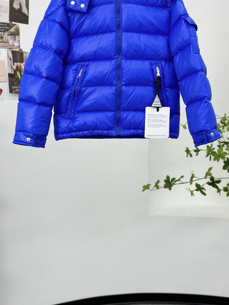 Moncler モンクレール【新作】モンクレール ダウンジャケット レディース✨ 秋冬必須アイテム🕊️ 高級素材☁️ 保温性抜群🔥 - 画像 6