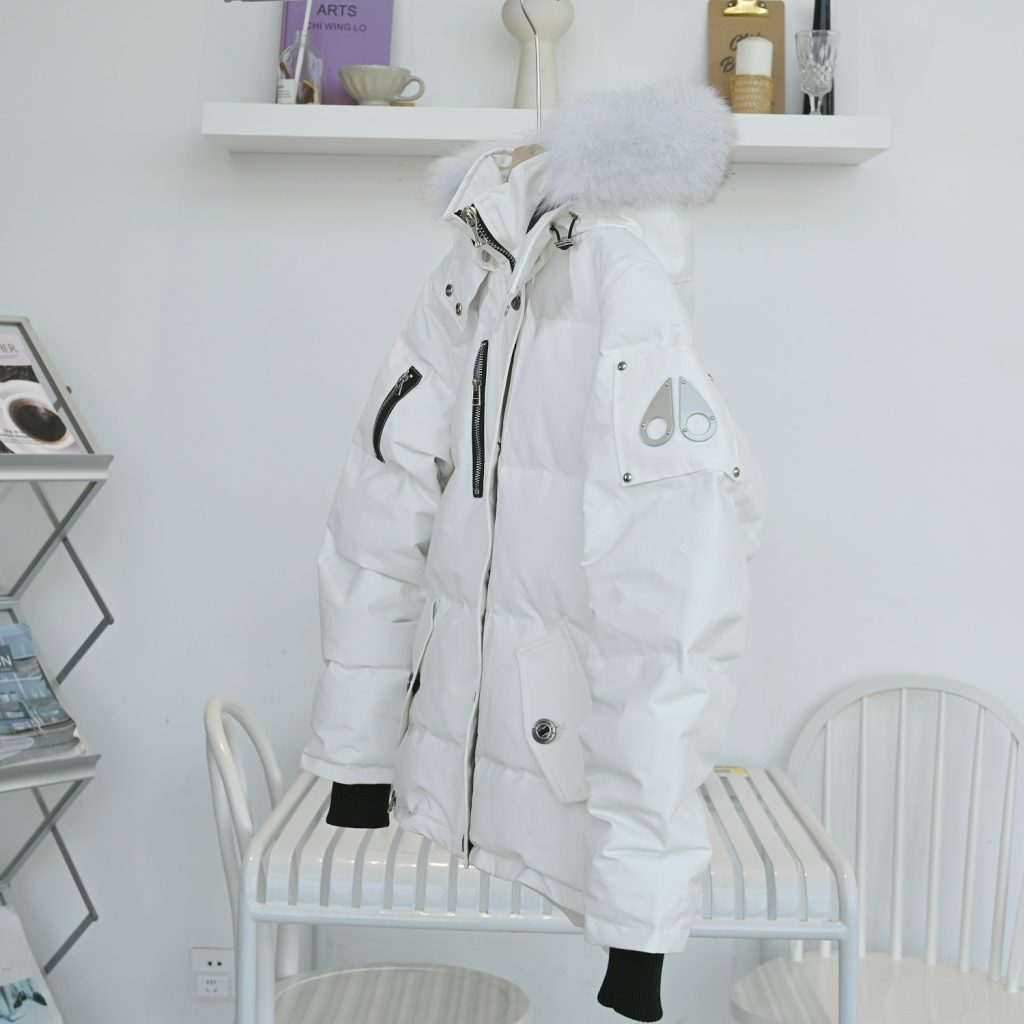 Moncler モンクレール【2023新作】モンクレール ダウンジャケット レディース✨ 軽量 保温 防水 フード付き🛒🥰🕊️ - 画像 3