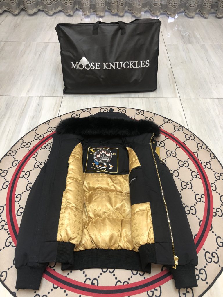 Moncler モンクレール【新作】モンクレール ダウンジャケット レディース✨ 秋冬必須🎀 高級素材🛍️ 暖か軽量コート👢 - 画像 4