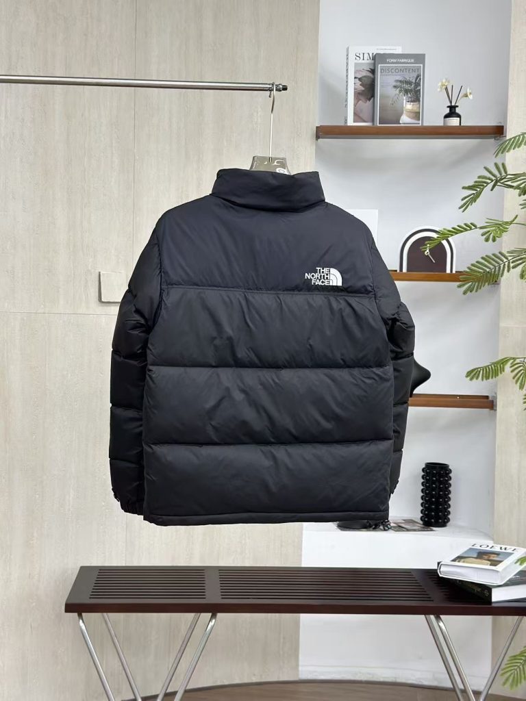 🛍️✨【限定】THE NORTH FACE ノースフェイス ダウンジャケット 大人気ロングコート 高級素材使用🏔️🧥 - 画像 4