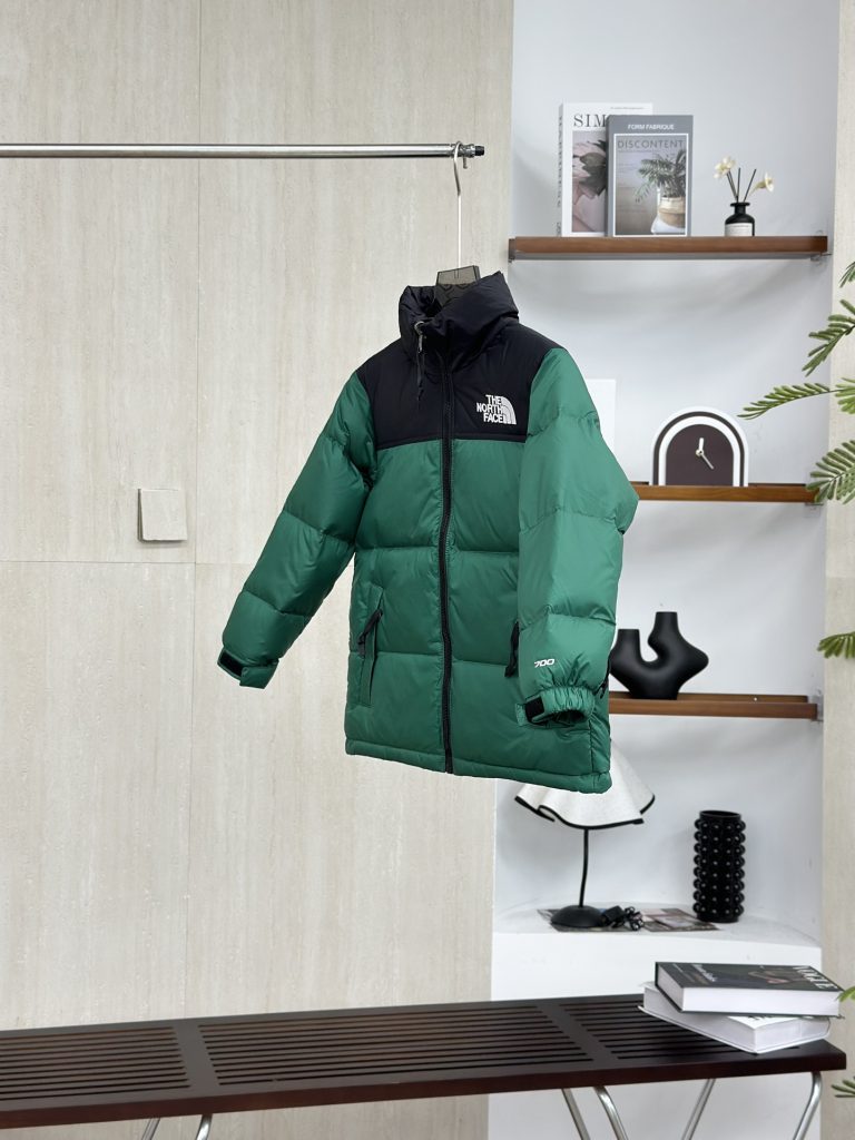 🛍️✨【THE NORTH FACE】高品質ダウンジャケット 大人気ロングコート 防寒アウター🧥🔥 - 画像 2