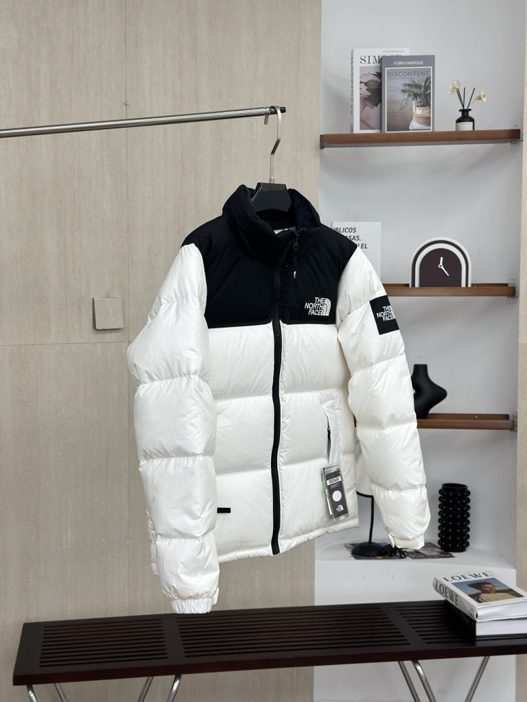 🛍️✨【超美品】ノースフェース ダウンジャケット ロングコート レディース 大人気モデル🔥 - 画像 2