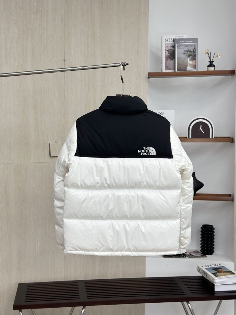 🛍️✨【超美品】ノースフェース ダウンジャケット ロングコート レディース 大人気モデル🔥 - 画像 4
