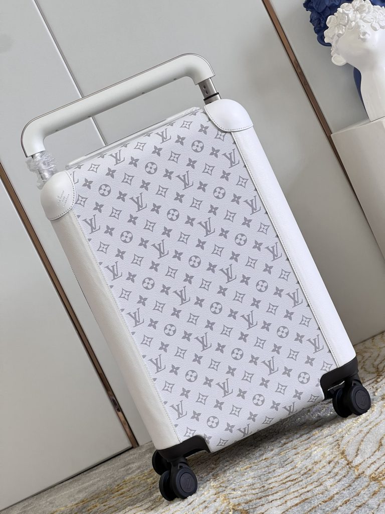 【ルイヴィトン】ホライゾン キャリーバッグ モノグラム柄 レザー保護コーナー 上品で実用的な旅行コンパニオン - 画像 2