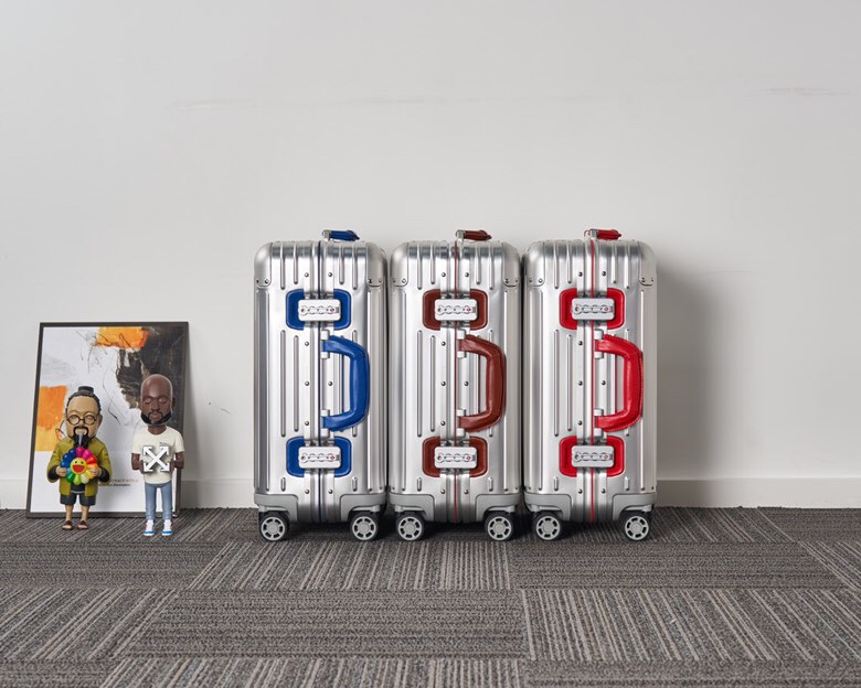 【RIMOWA】オリジナルアルミキャリーケース 2019年限定モデル 本革ハンドル 21サイズ 高級感溢れる仕様 - 画像 2