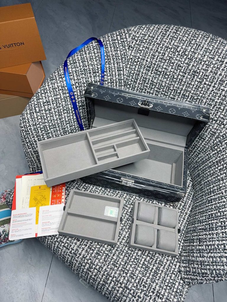 【ルイヴィトン】コフレ アクセサリートランク モノグラム帆布 8個収納 上質な小物整理ボックス 高級感のあるギフトに - 画像 2
