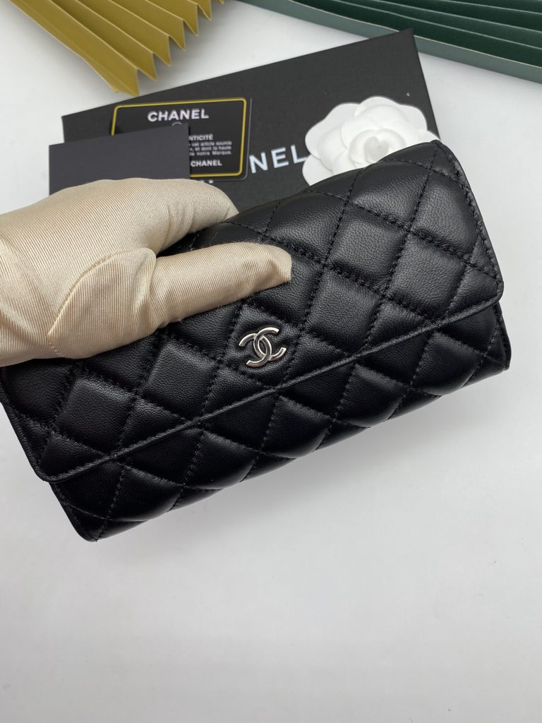【シャネル】キャビアスキン 長財布 ココマーク金具 ブラック 上品で実用的なレディースウォレット - 画像 3