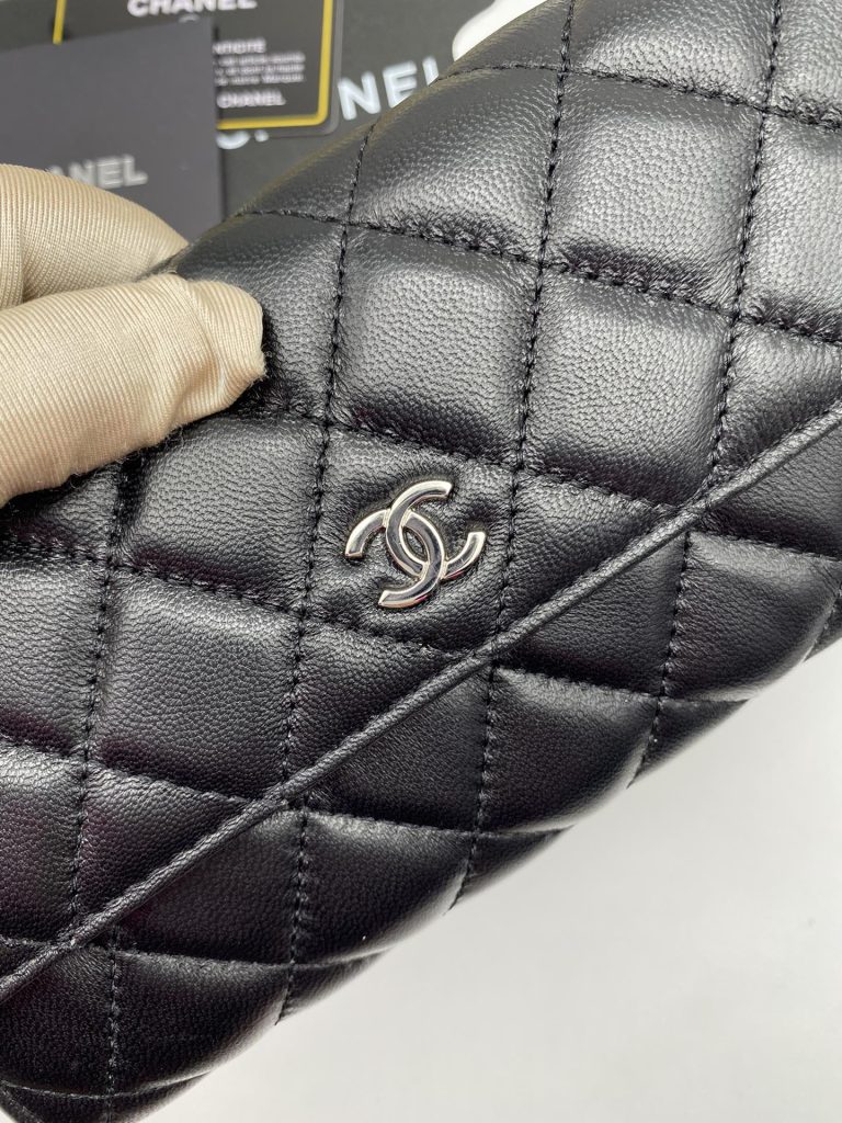 【シャネル】キャビアスキン 長財布 ココマーク金具 ブラック 上品で実用的なレディースウォレット - 画像 6