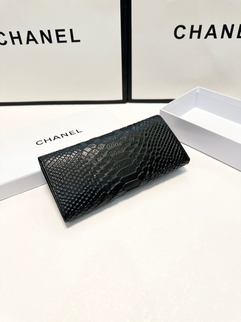 【シャネル】キャビアスキン 長財布 ココマーク金具 上品で高級感あふれるレディースウォレット - 画像 3