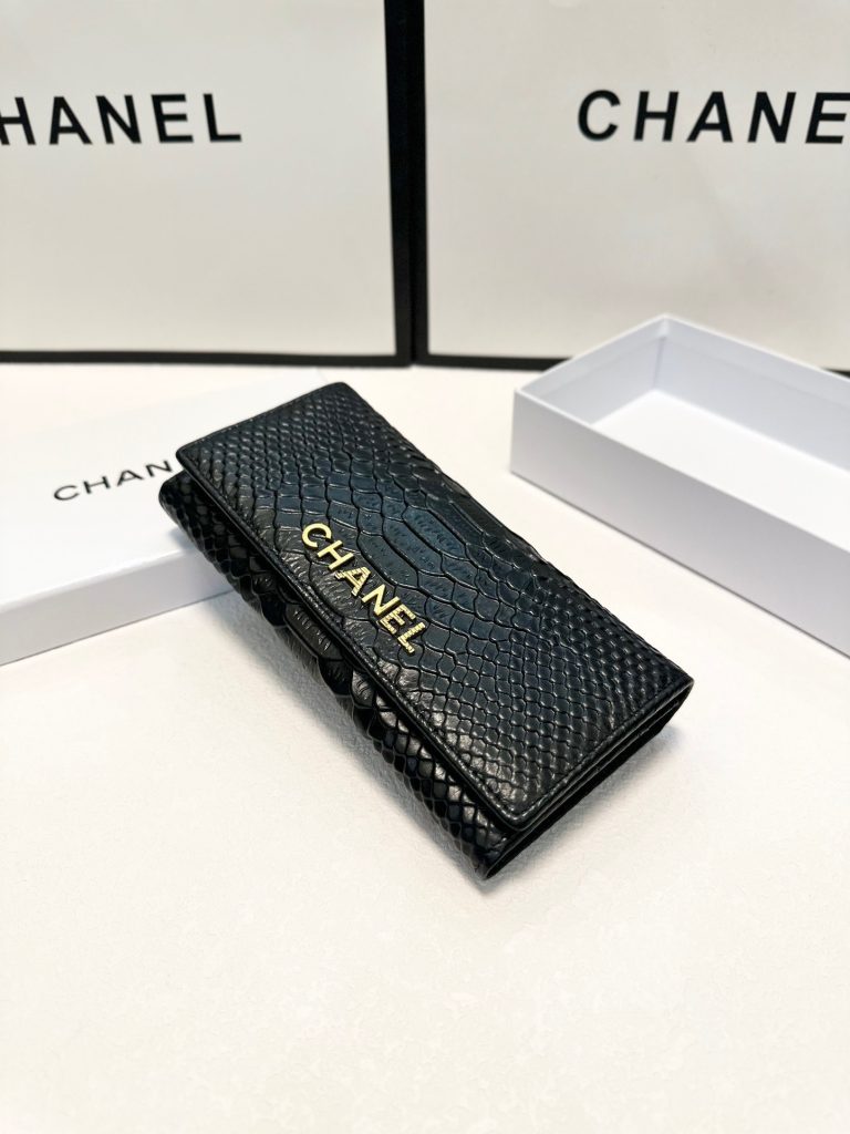 【シャネル】キャビアスキン 長財布 ココマーク金具 上品で高級感あふれるレディースウォレット - 画像 4