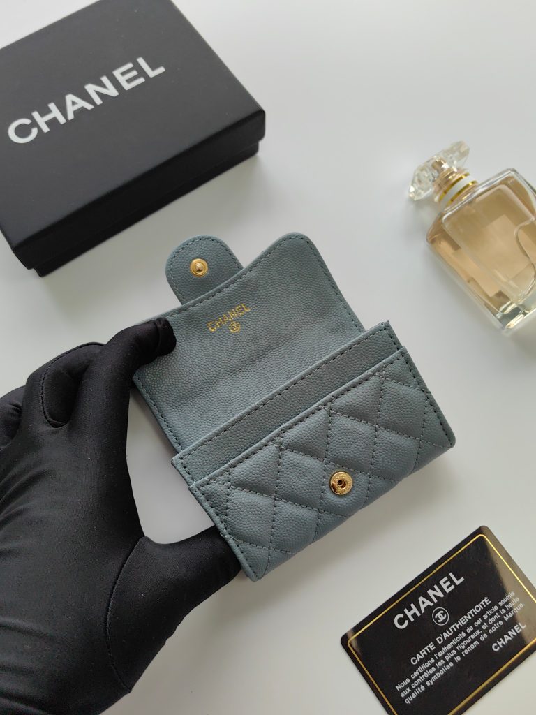 【シャネル】キャビアスキン 長財布 ココマーク金具 ブラック 上品で実用的なレディースウォレット - 画像 5