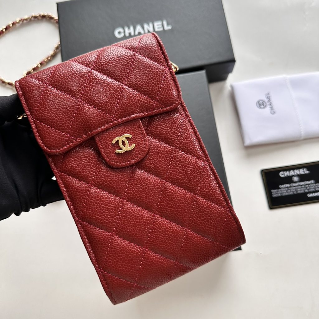 【シャネル】キャビアスキン トリプリーツウォレット ココマーク金具 上品なブラックの長財布 - 画像 5