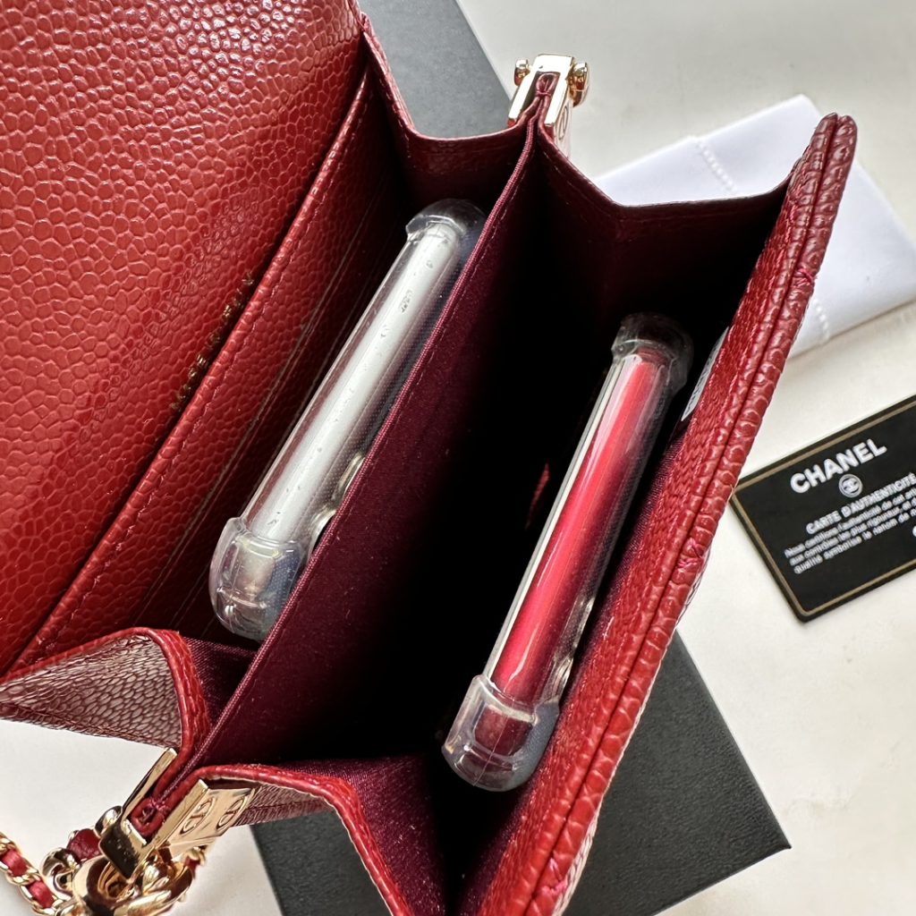【シャネル】キャビアスキン トリプリーツウォレット ココマーク金具 上品なブラックの長財布 - 画像 7