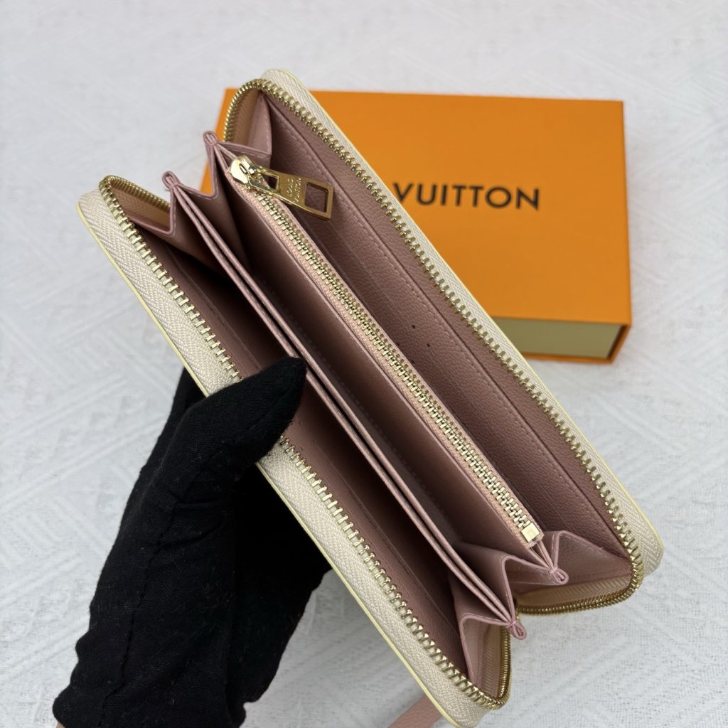 ルイヴィトン 長財布 モノグラム キャンバス地 クラシックで上質なデザインの美品 - 画像 7