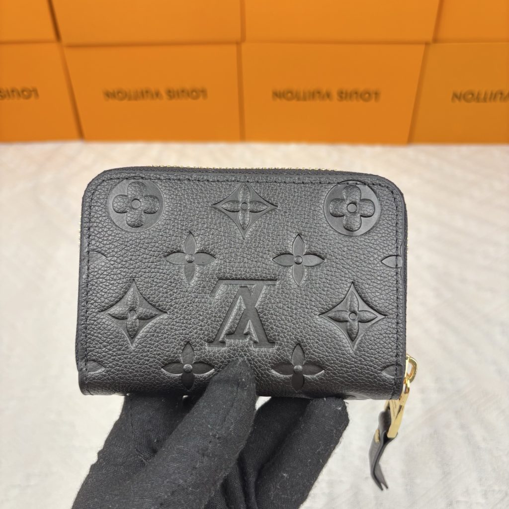 ルイヴィトン（LOUIS VUITTON） 長財布 モノグラム クラシックなデザイン 金具美品 上品で高級感あふれる逸品 - 画像 2