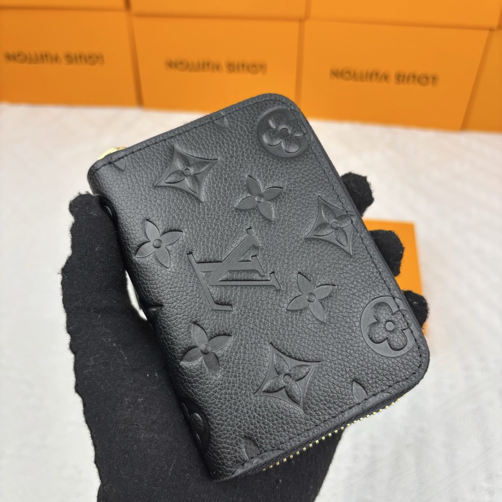 ルイヴィトン（LOUIS VUITTON） 長財布 モノグラム クラシックなデザイン 金具美品 上品で高級感あふれる逸品 - 画像 3