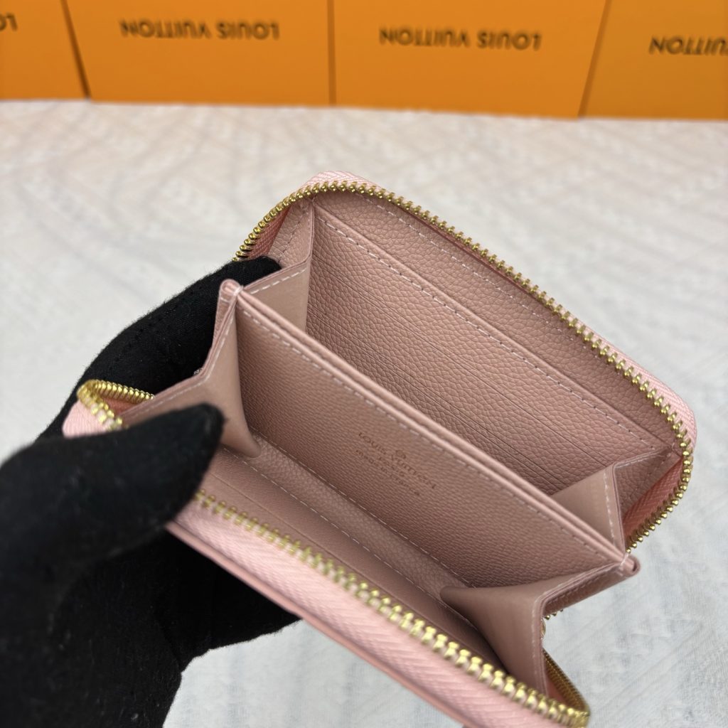ルイヴィトン（LOUIS VUITTON） 長財布 モノグラム クラシックなデザイン 上質なレザー 上品で高級感あふれる逸品 - 画像 7