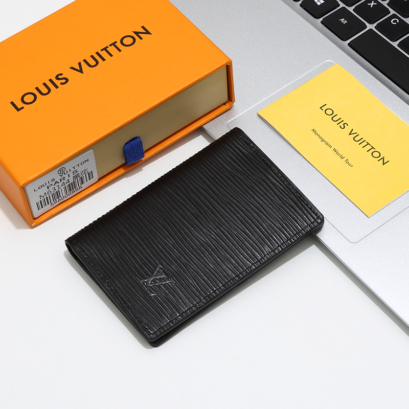 ルイヴィトン（LOUIS VUITTON） 長財布 モノグラム クラシックなデザイン 上質レザー 上品で高級感あふれる逸品です - 画像 5