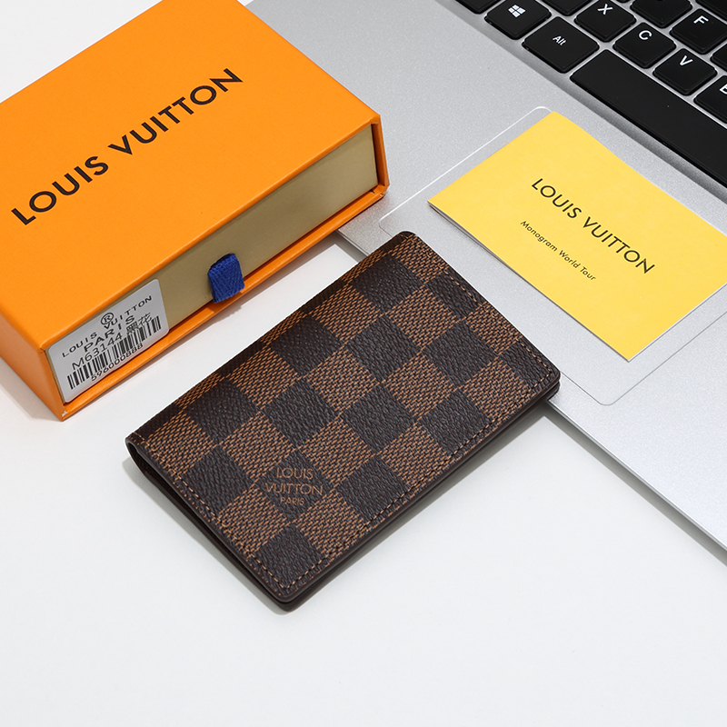 ルイヴィトン（LOUIS VUITTON） 長財布 モノグラム クラシックなデザイン 上質レザー 上品で高級感あふれる逸品です - 画像 6