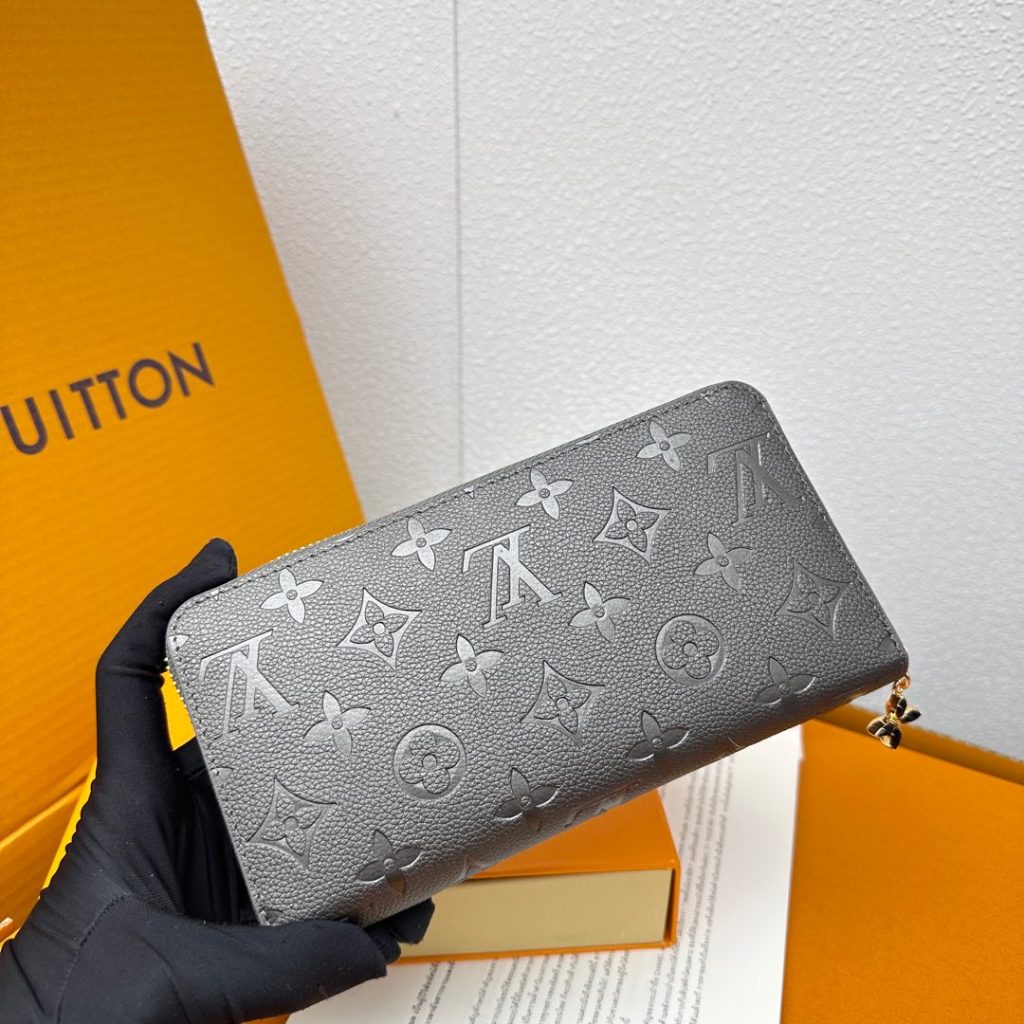ルイ・ヴィトン モノグラムキャンバス 上品な長財布 レディースのギフトに最適な定番モデル - 画像 2