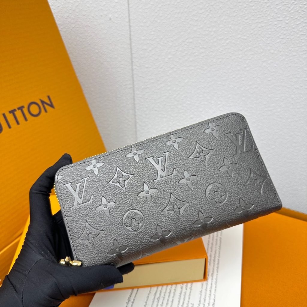 ルイ・ヴィトン モノグラムキャンバス 上品な長財布 レディースのギフトに最適な定番モデル - 画像 4