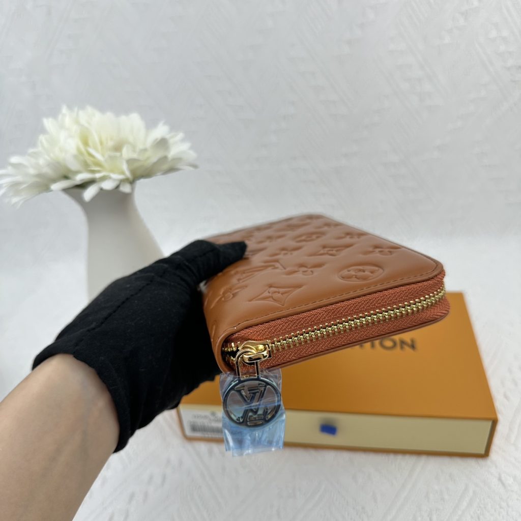 ルイ・ヴィトン モノグラムキャンバス 上品な長財布 レディース人気モデル 長く愛用できる定番デザイン - 画像 4