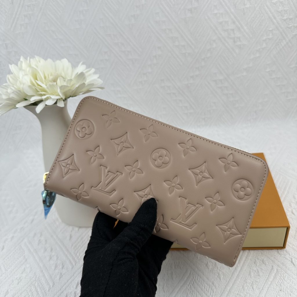 ルイ・ヴィトン モノグラムキャンバス 上品な長財布 レディースのギフトや普段使いに最適な定番モデル - 画像 2