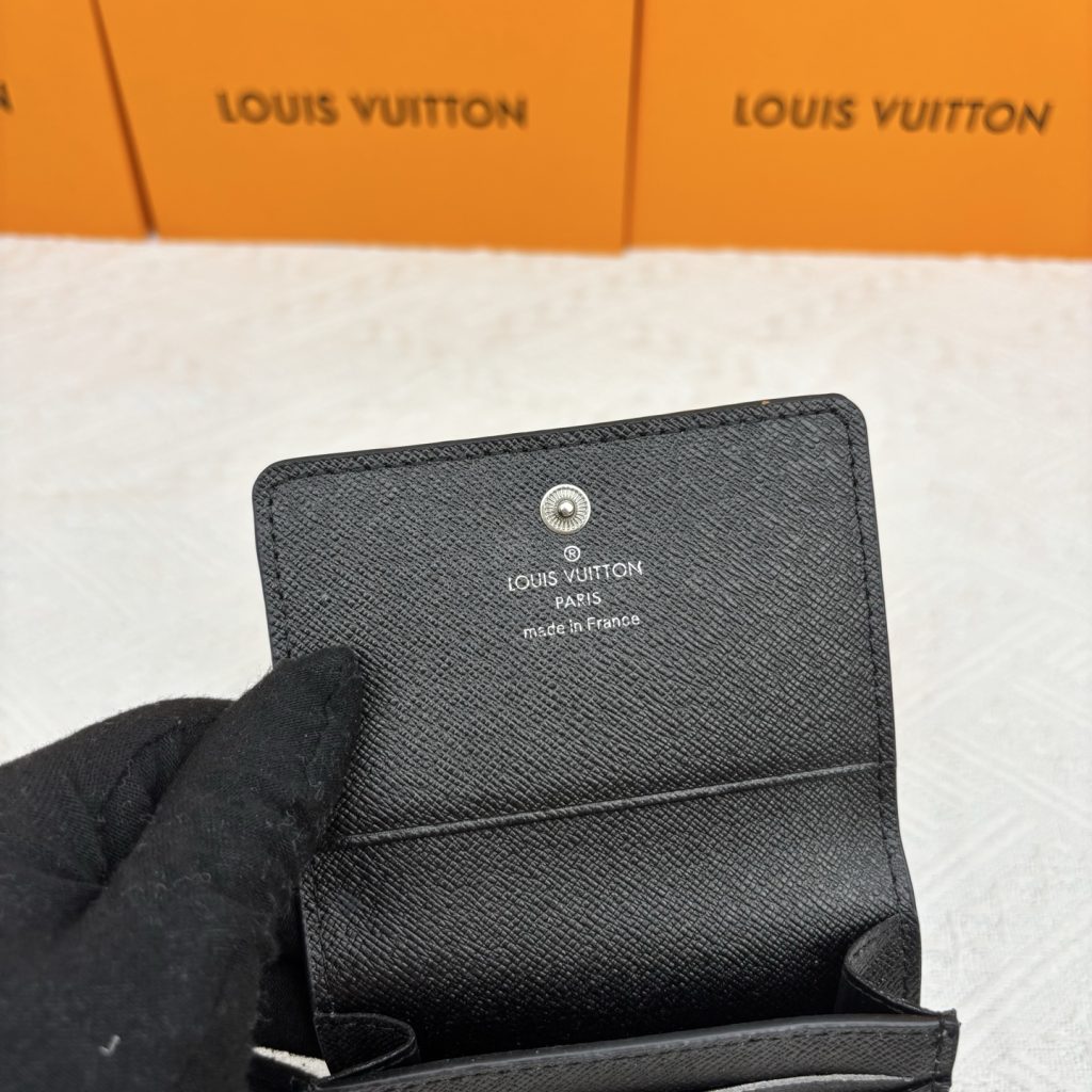 ルイ・ヴィトン モノグラムキャンバス 上品な長財布 レディース ギフトにも最適な定番モデル - 画像 7